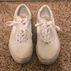 White canvas Vans